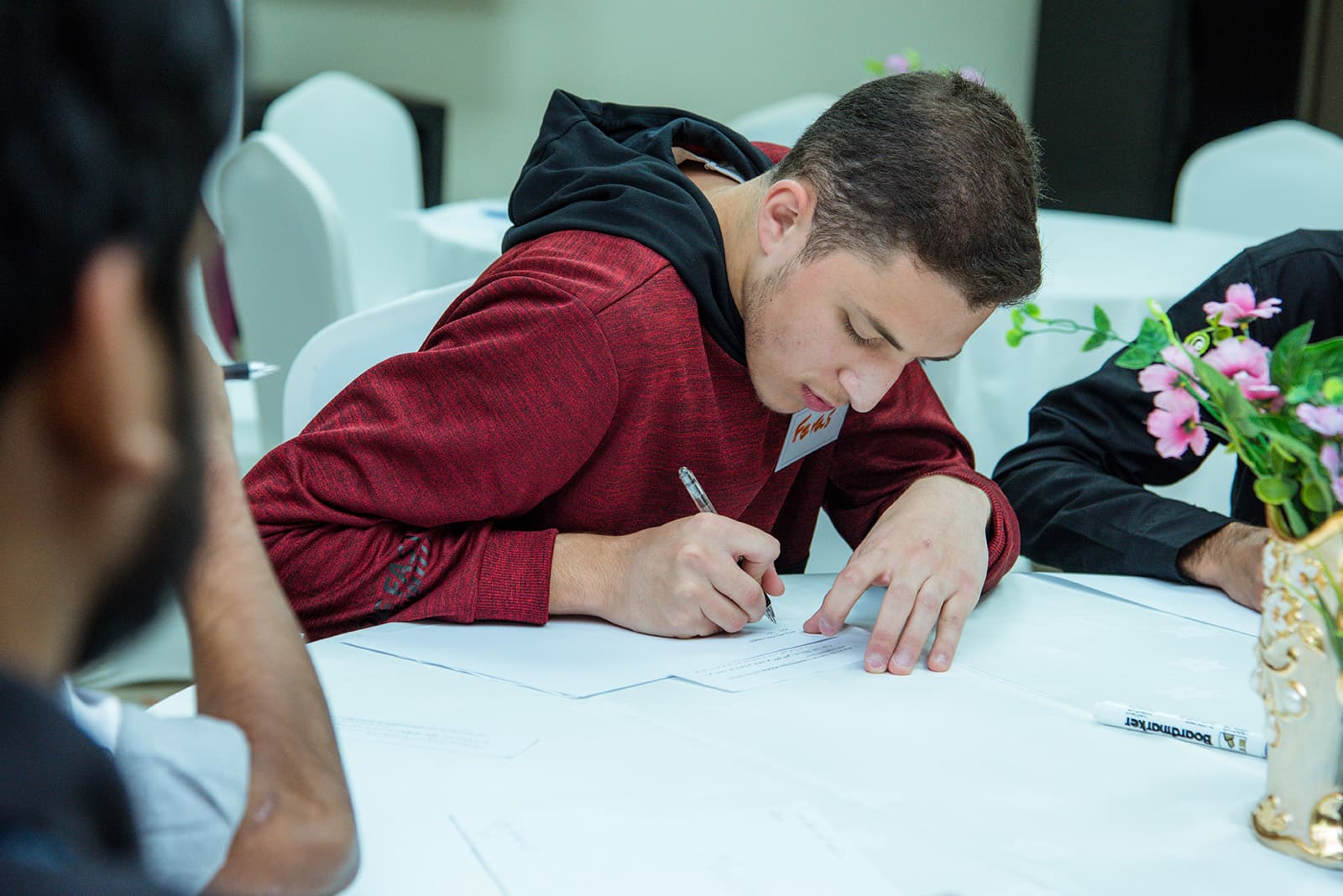 برنامج قطر للمنح الدراسية للمقيمين في دولة قطر